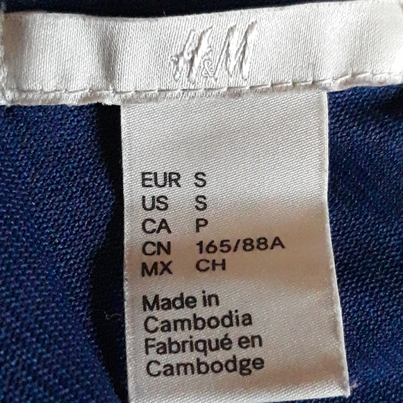 H&M Top - Picture 2 of 5